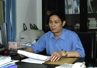 李明照片.jpg