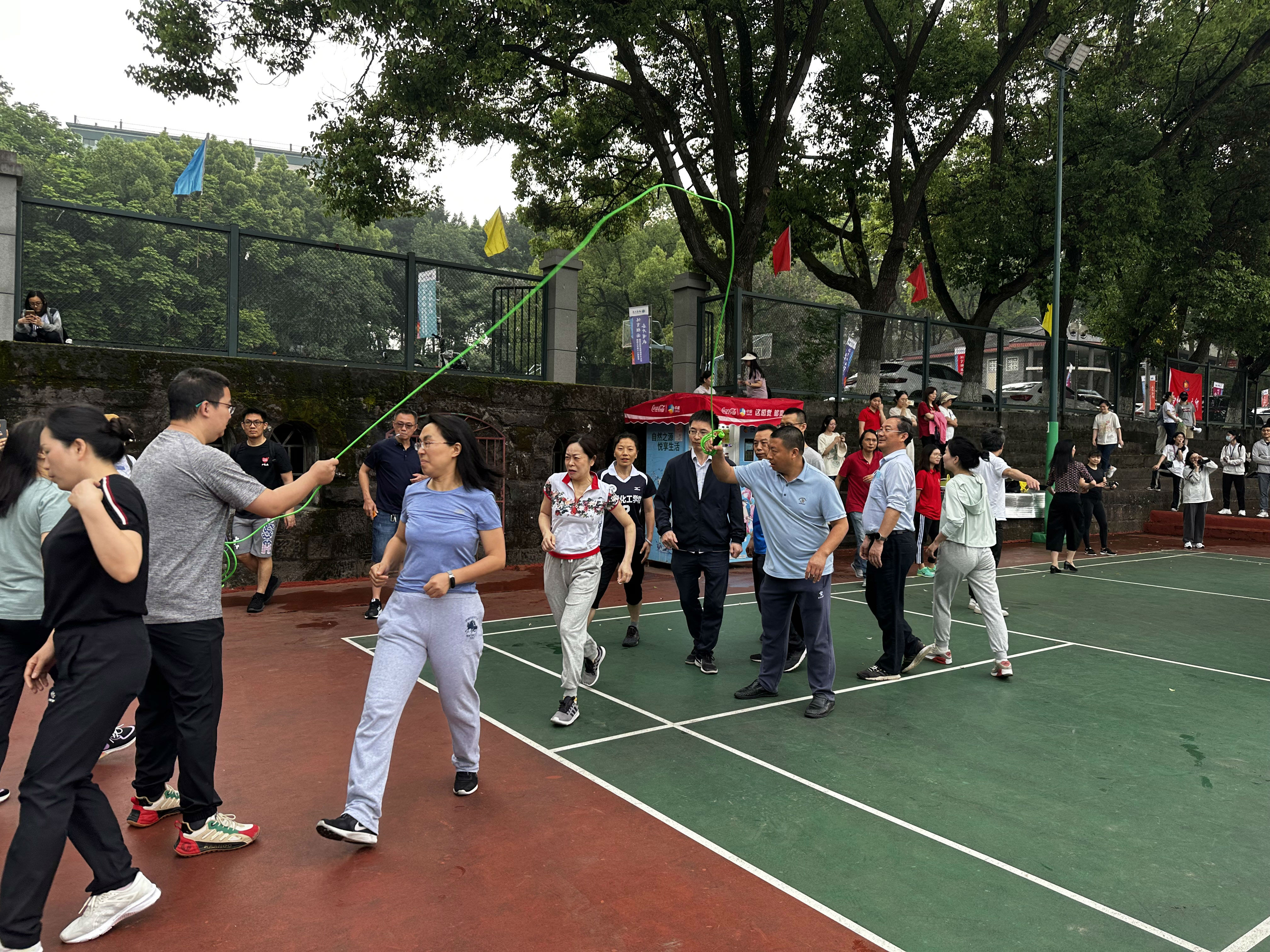 跳绳.jpg